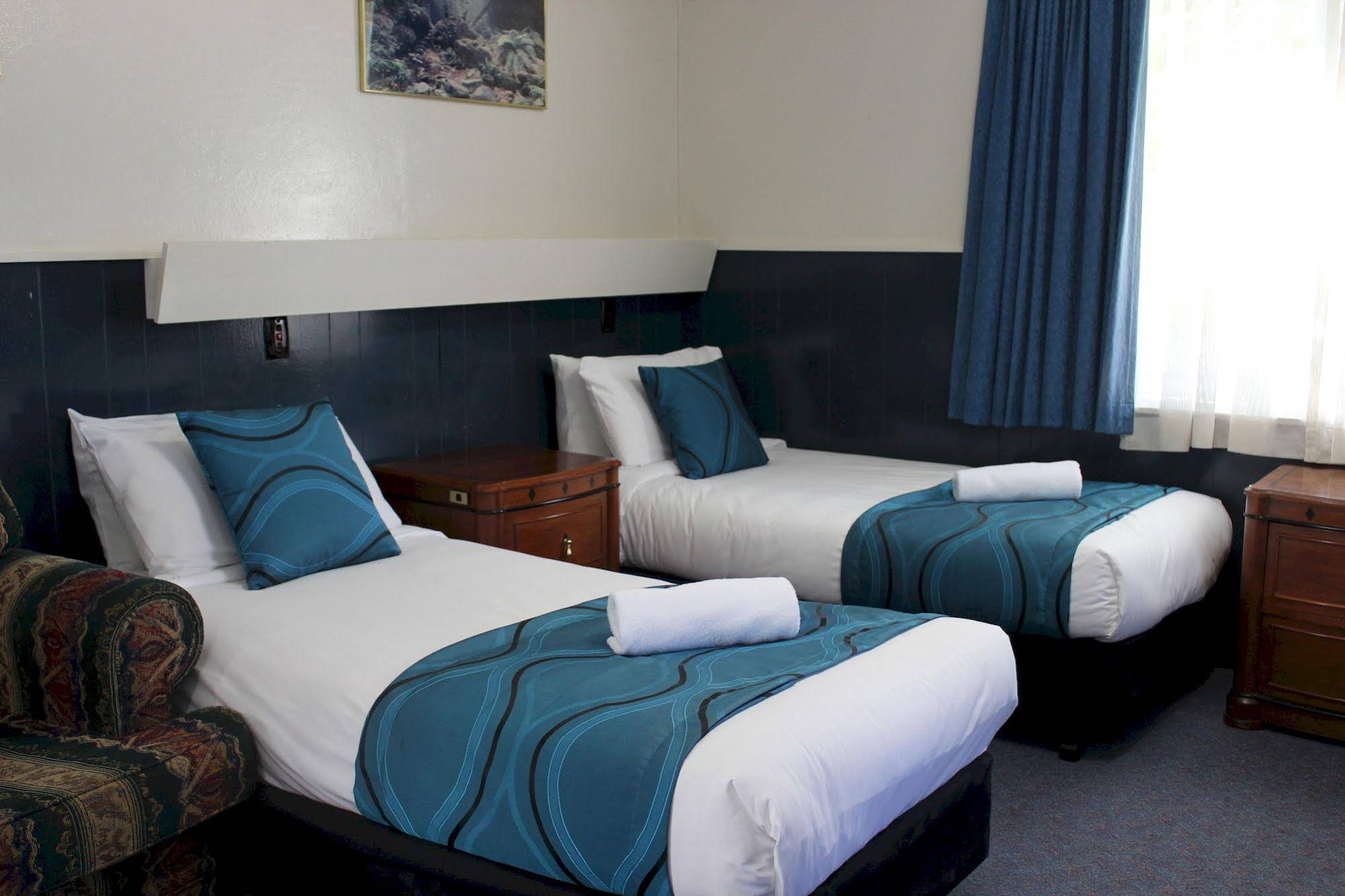 High Mountains Motor Inn