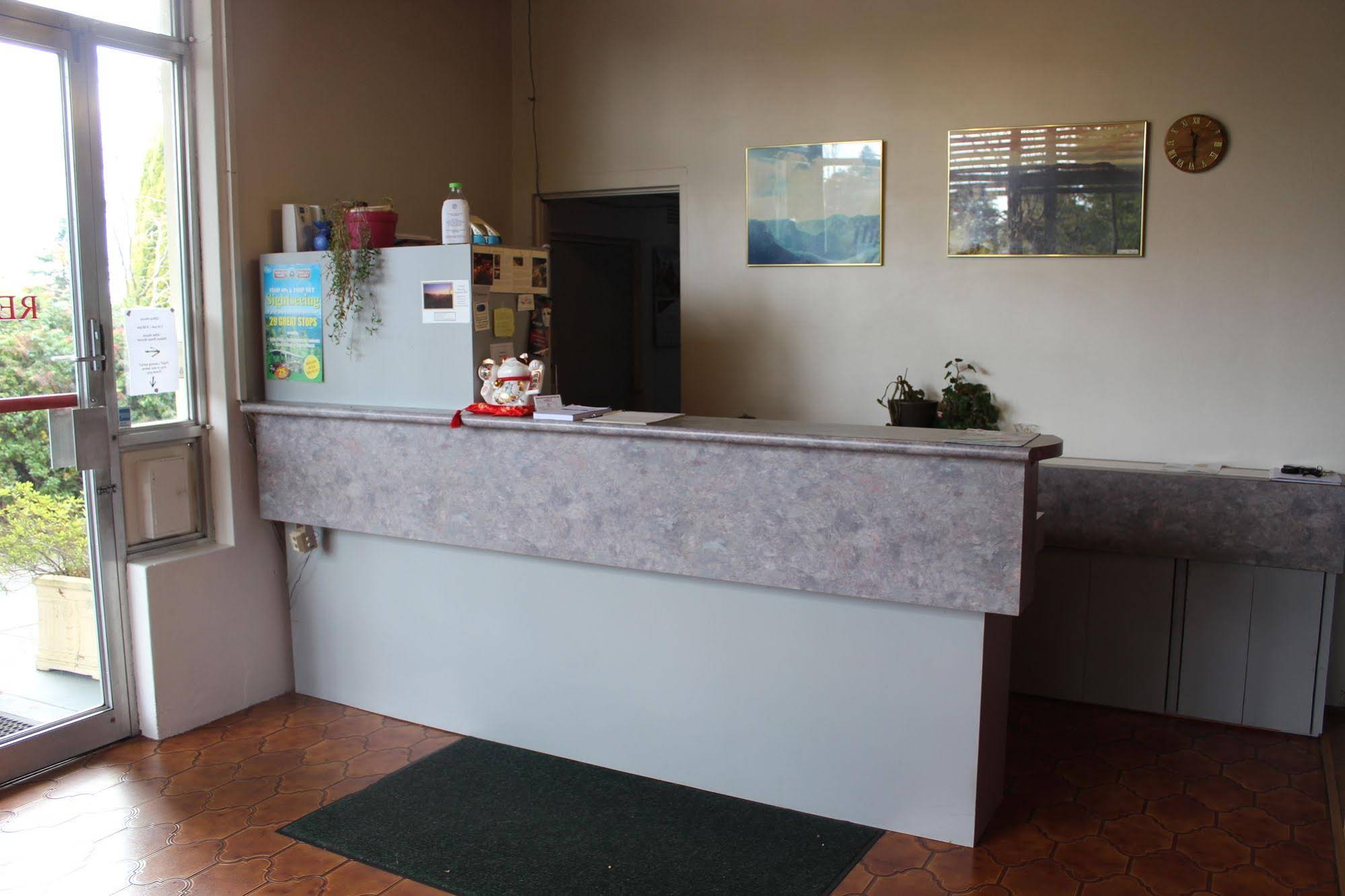 High Mountains Motor Inn