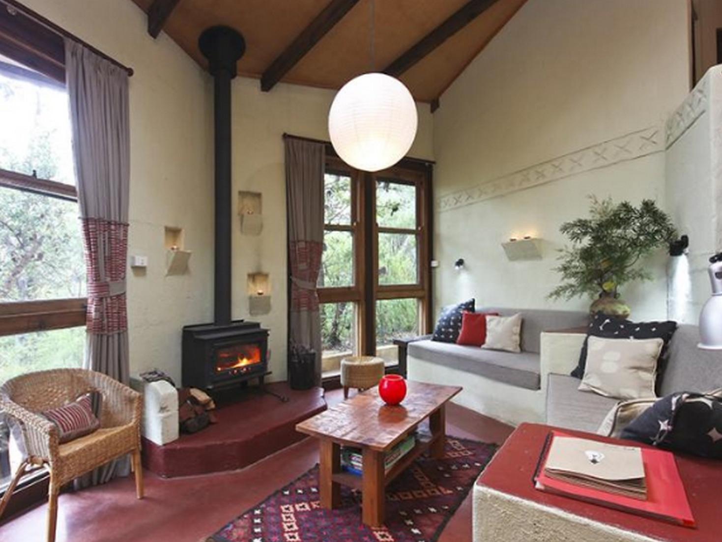 Kanimbla View - The Clifftop Retreat