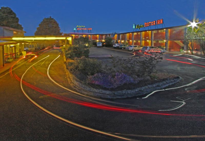 Alpine Motor Inn