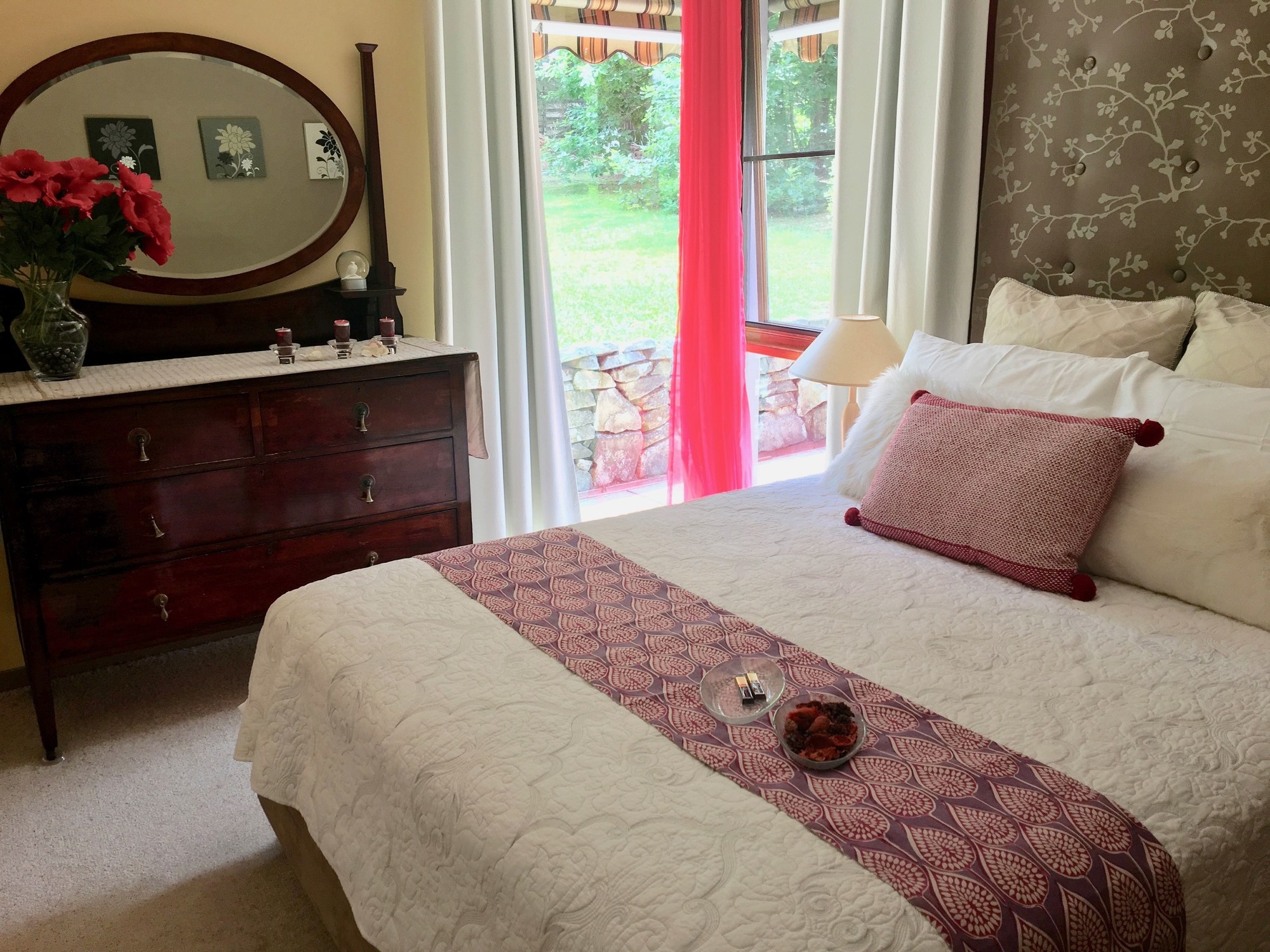Crimson Villa