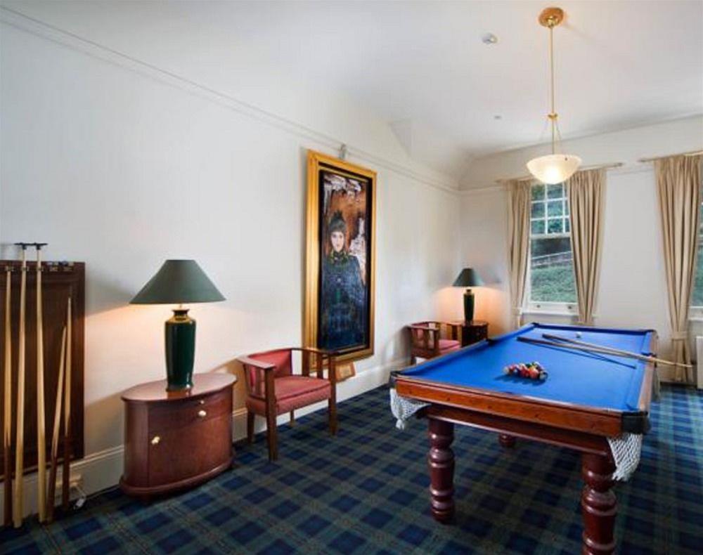 Jenolan Caves House