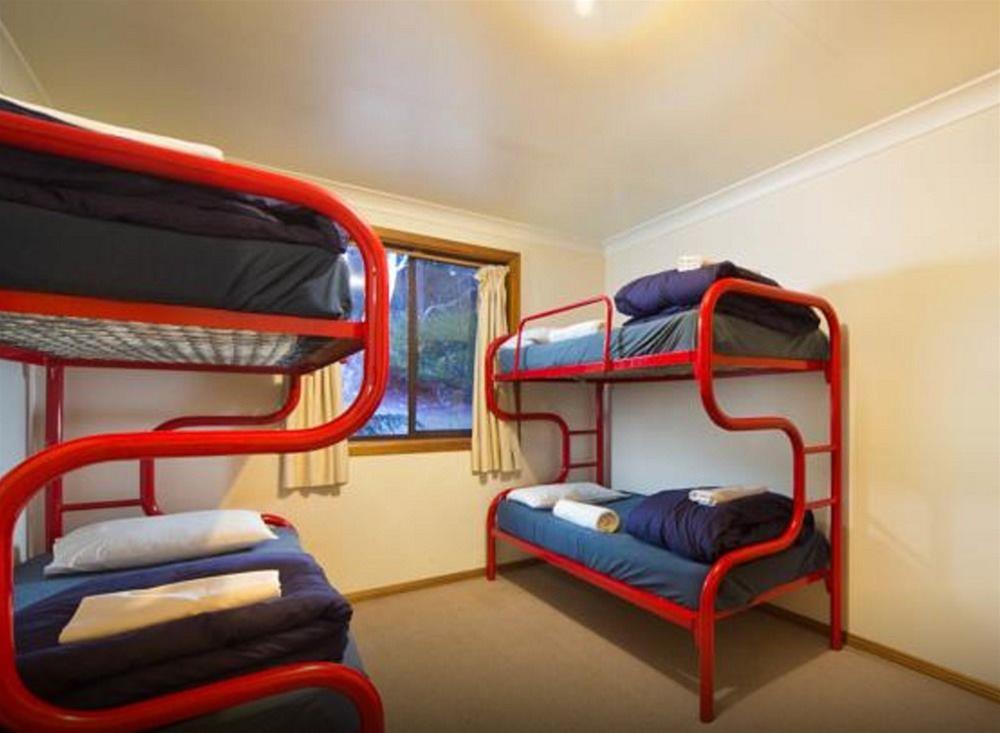 Jenolan Caves House