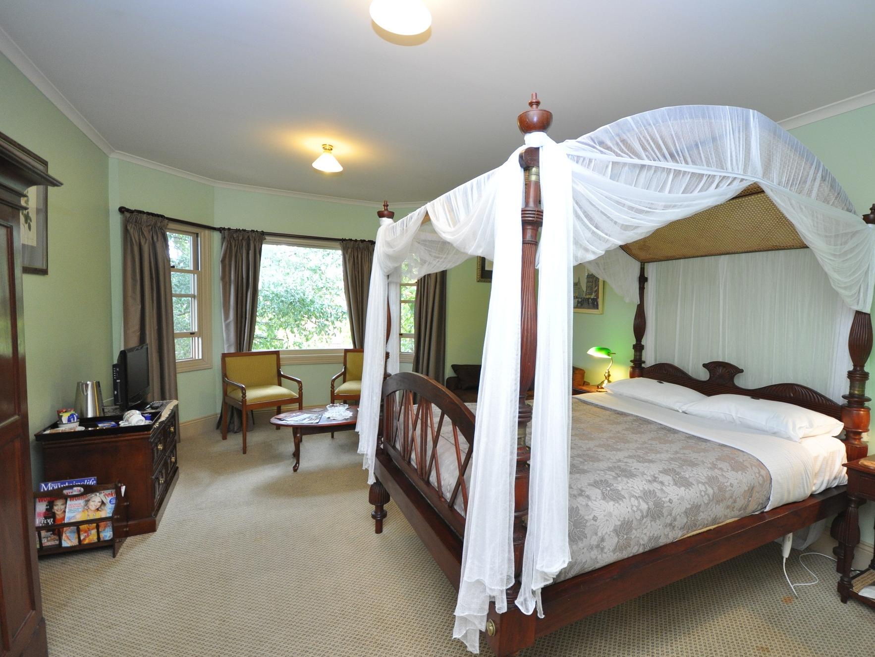 Lurline House