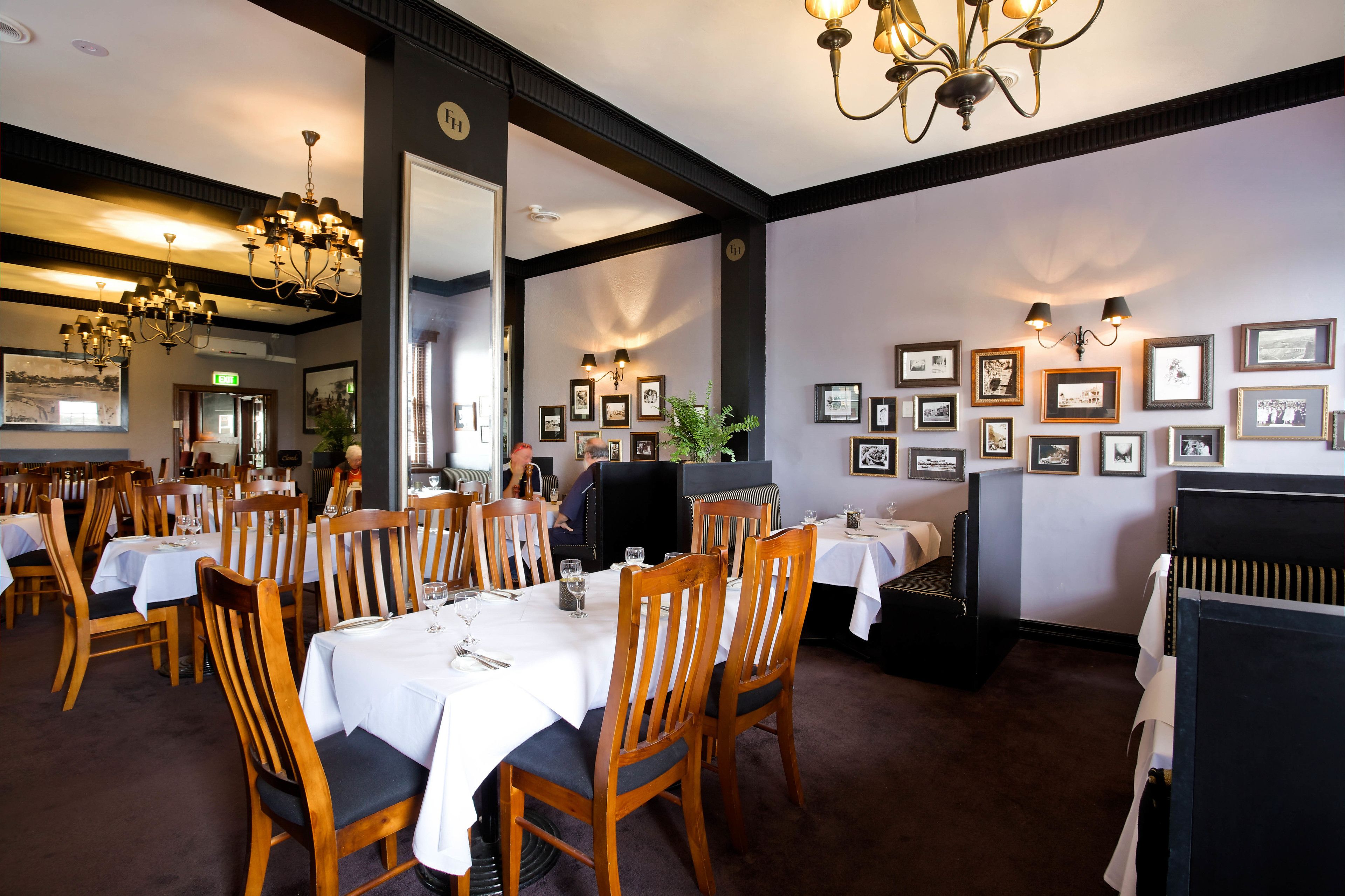 The Katoomba Family Hotel