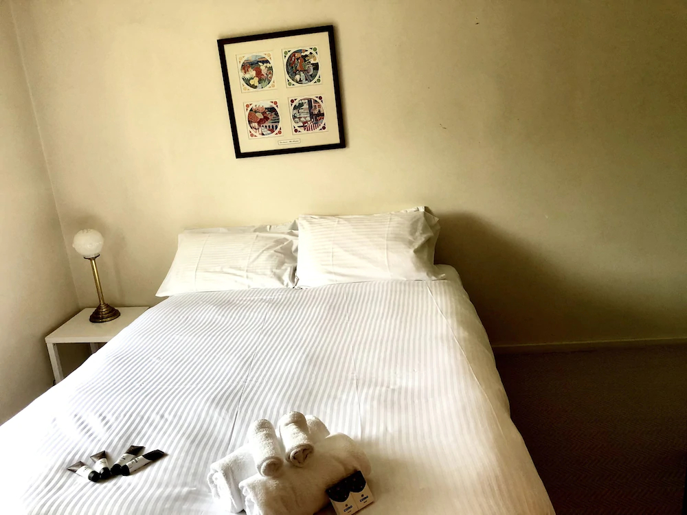 Victoria And Albert Guesthouse