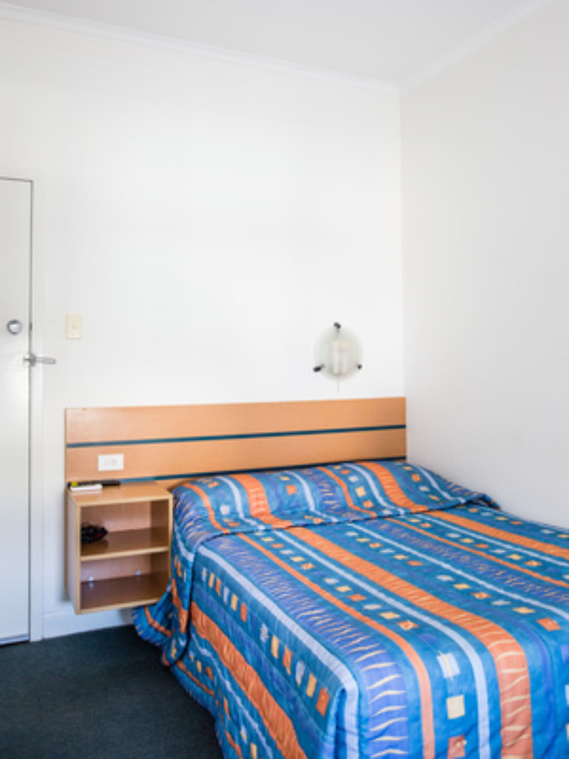 Beach Road Hotel