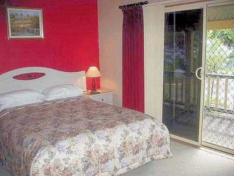 Bonville Lodge