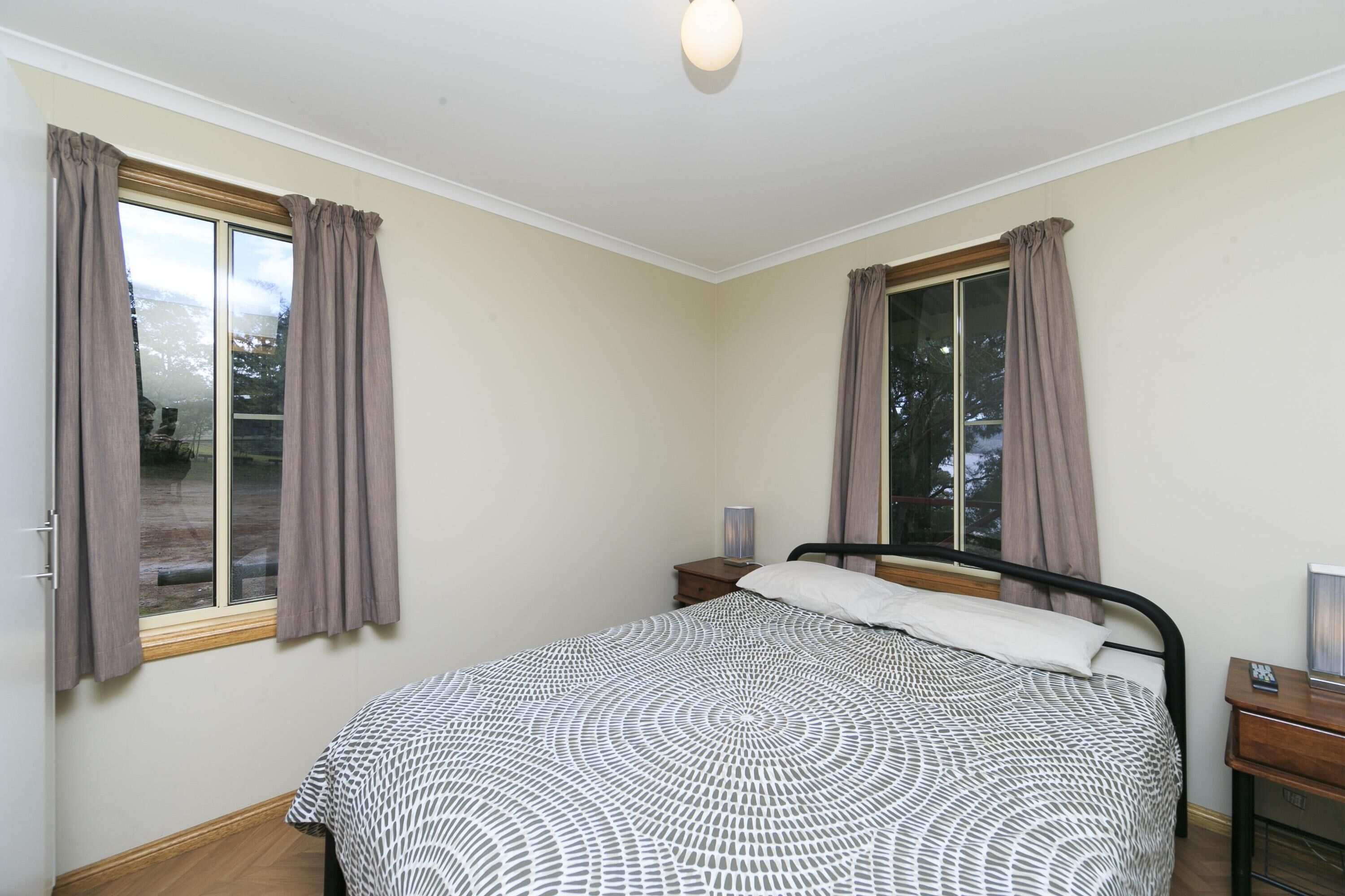 Reflections Burrinjuck Waters Holiday & Caravan Park