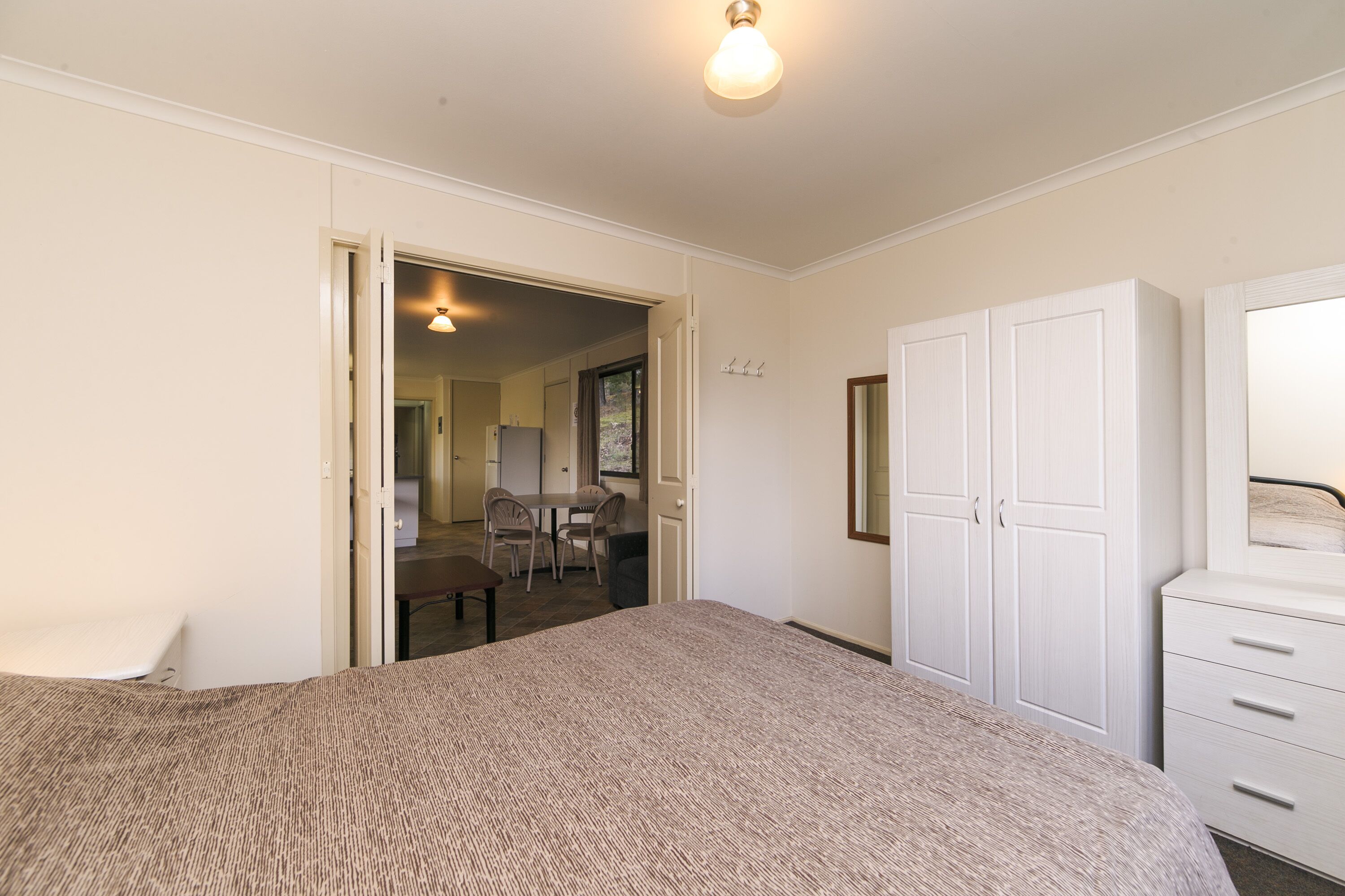 Reflections Burrinjuck Waters Holiday & Caravan Park