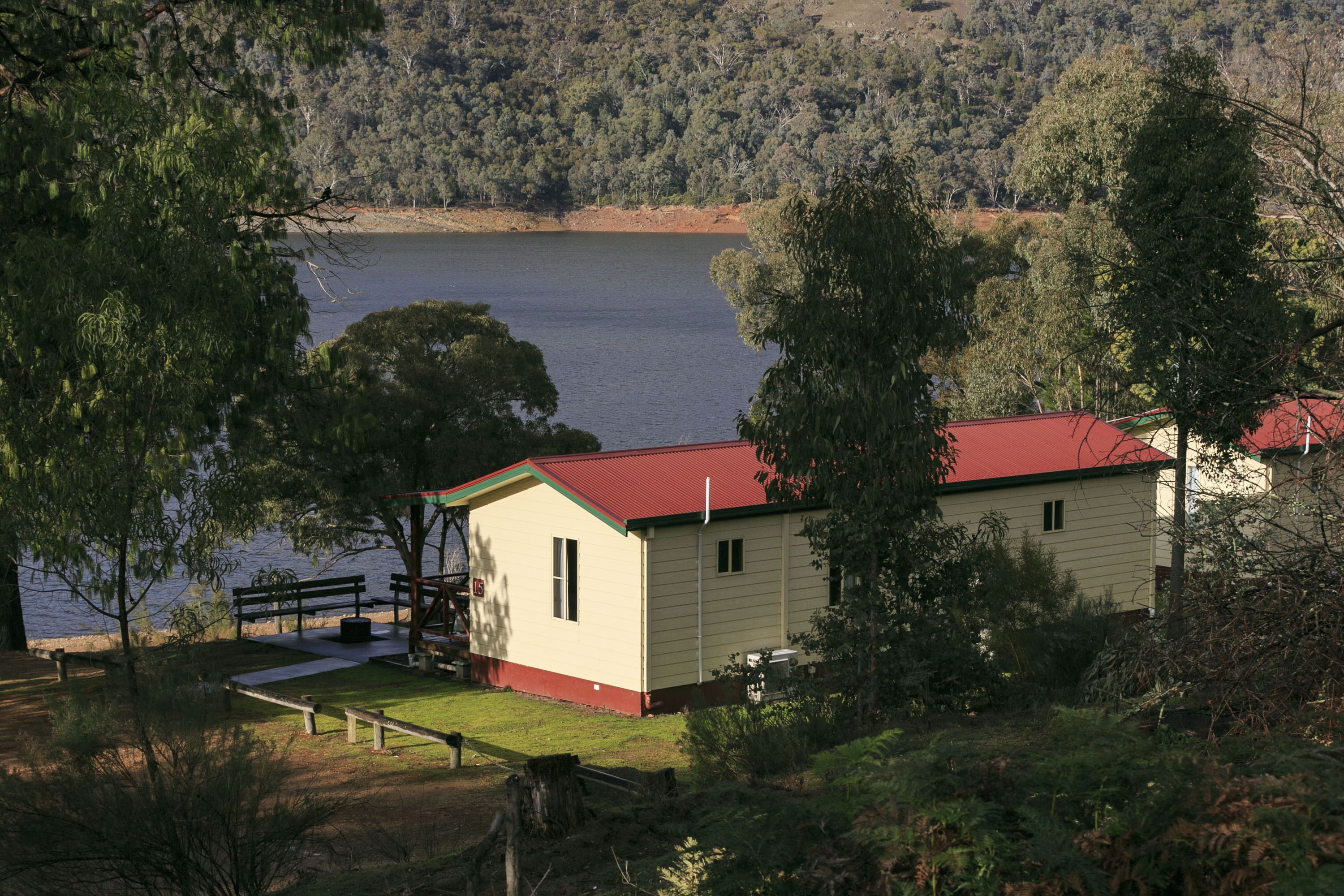 Reflections Burrinjuck Waters Holiday & Caravan Park