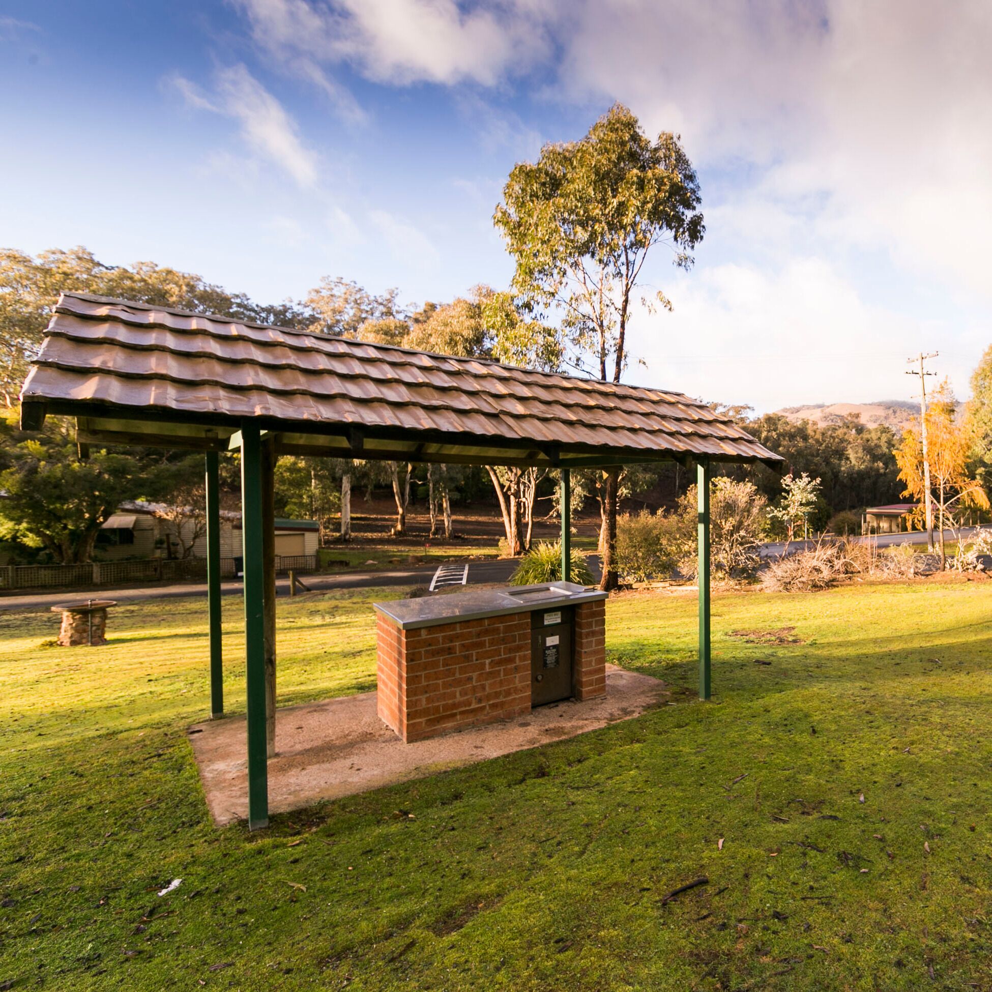 Reflections Burrinjuck Waters Holiday & Caravan Park
