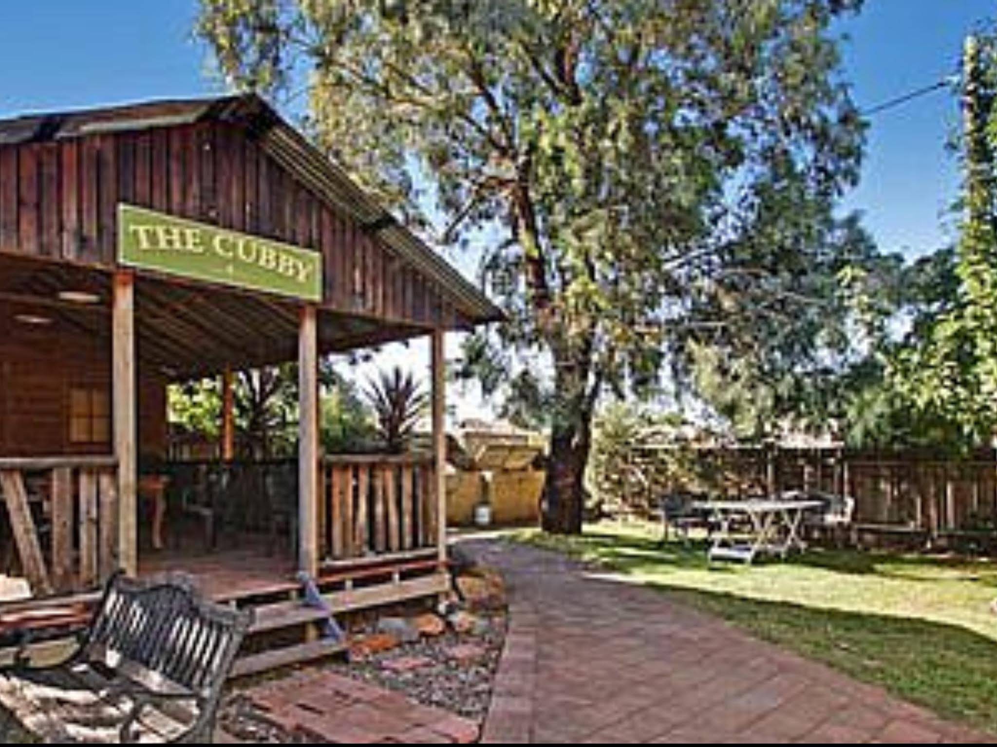 Boorowa Hotel