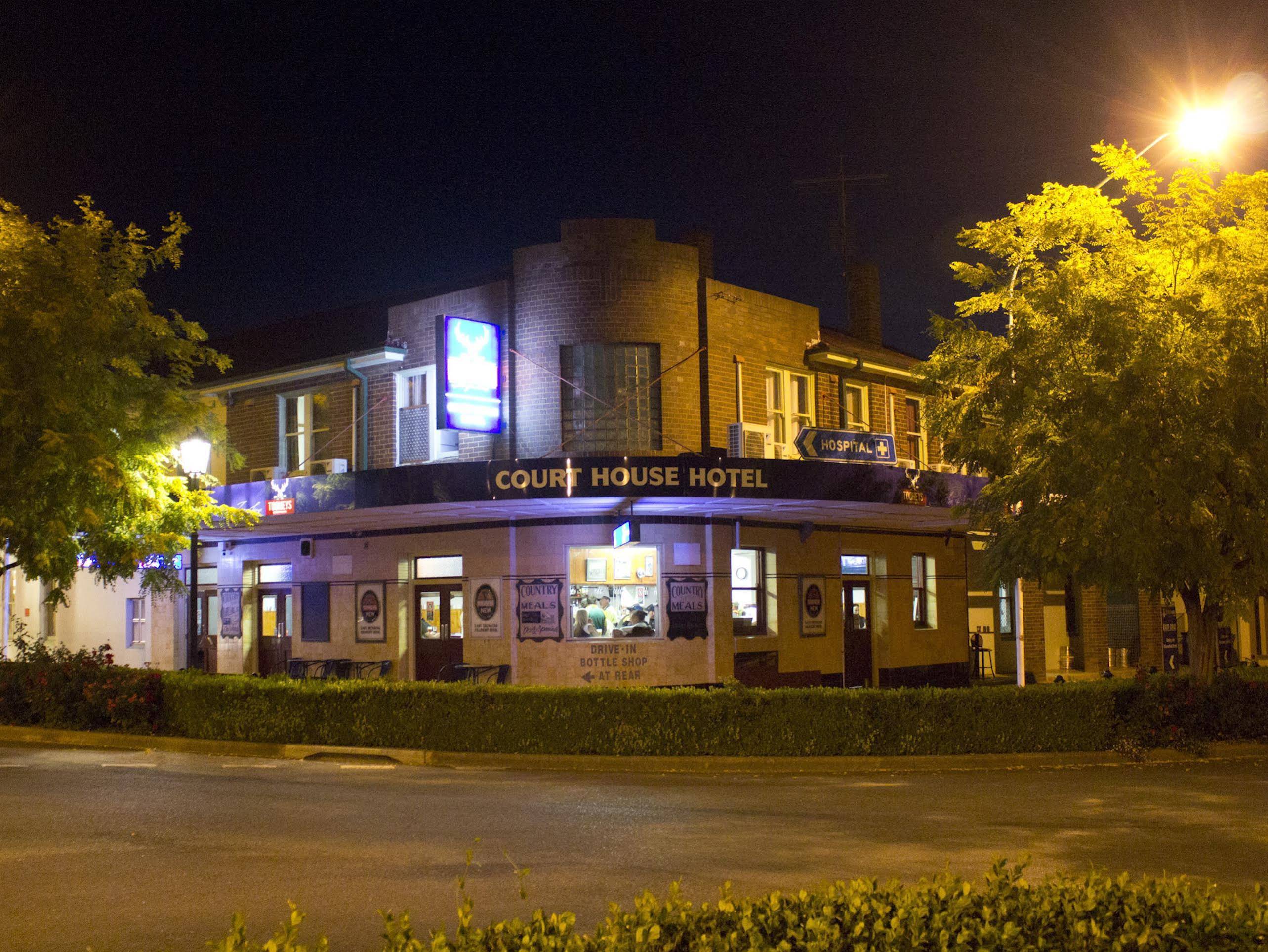Court House Hotel