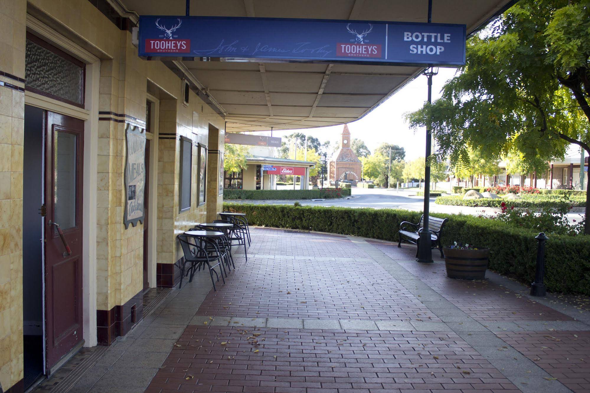 Court House Hotel