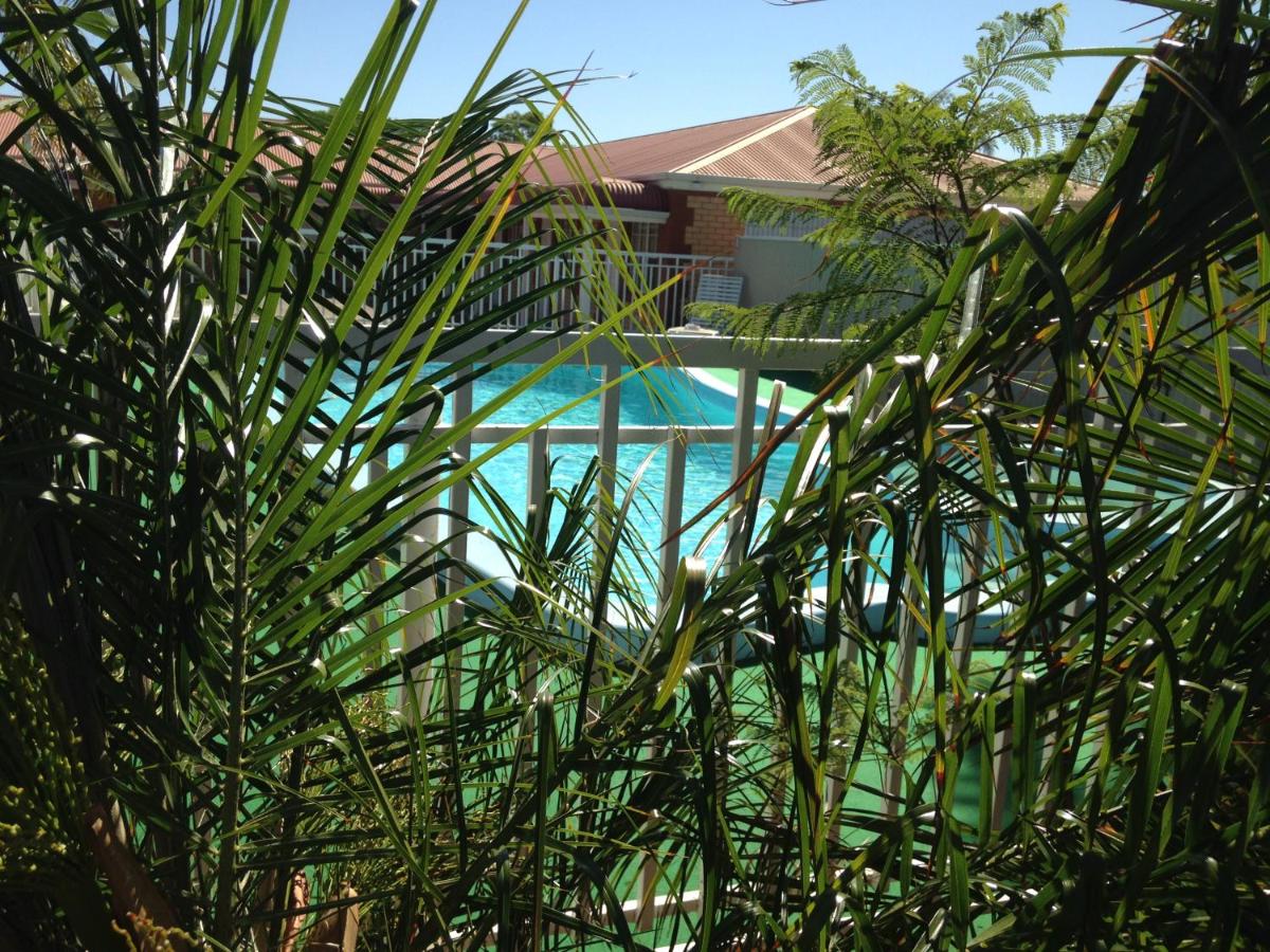 Charles Rasp Motor Inn & Cottages Broken Hill