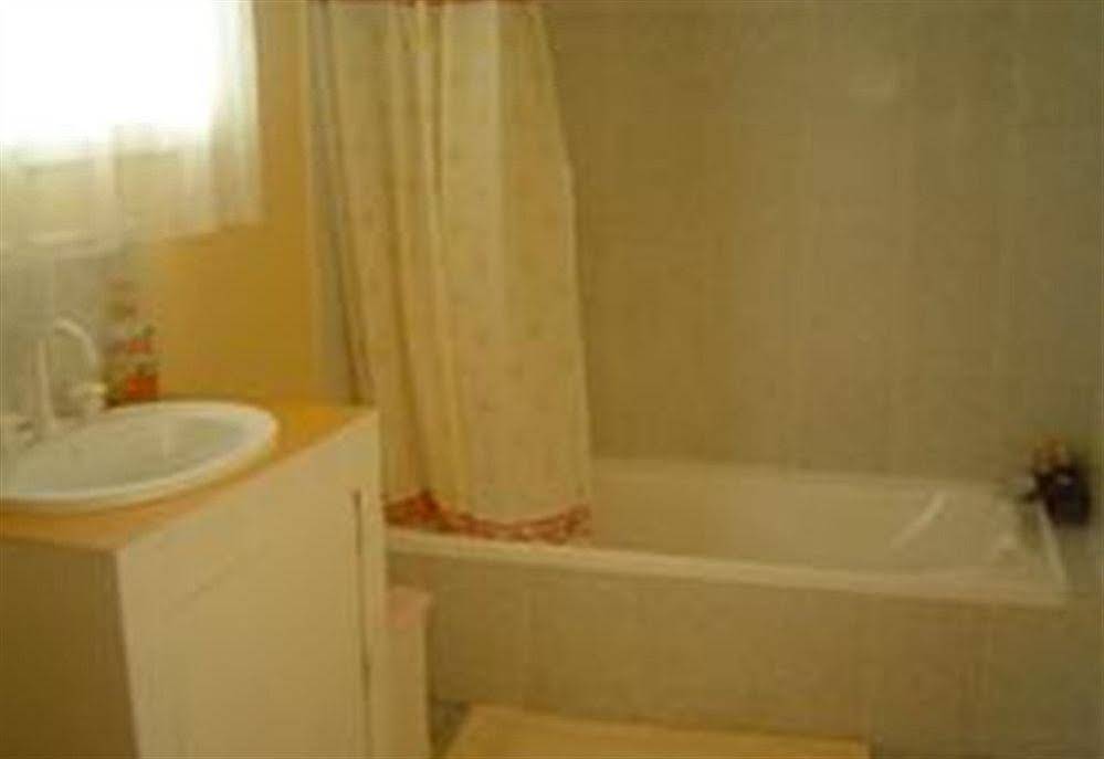 Cora's Gypsum Cottage