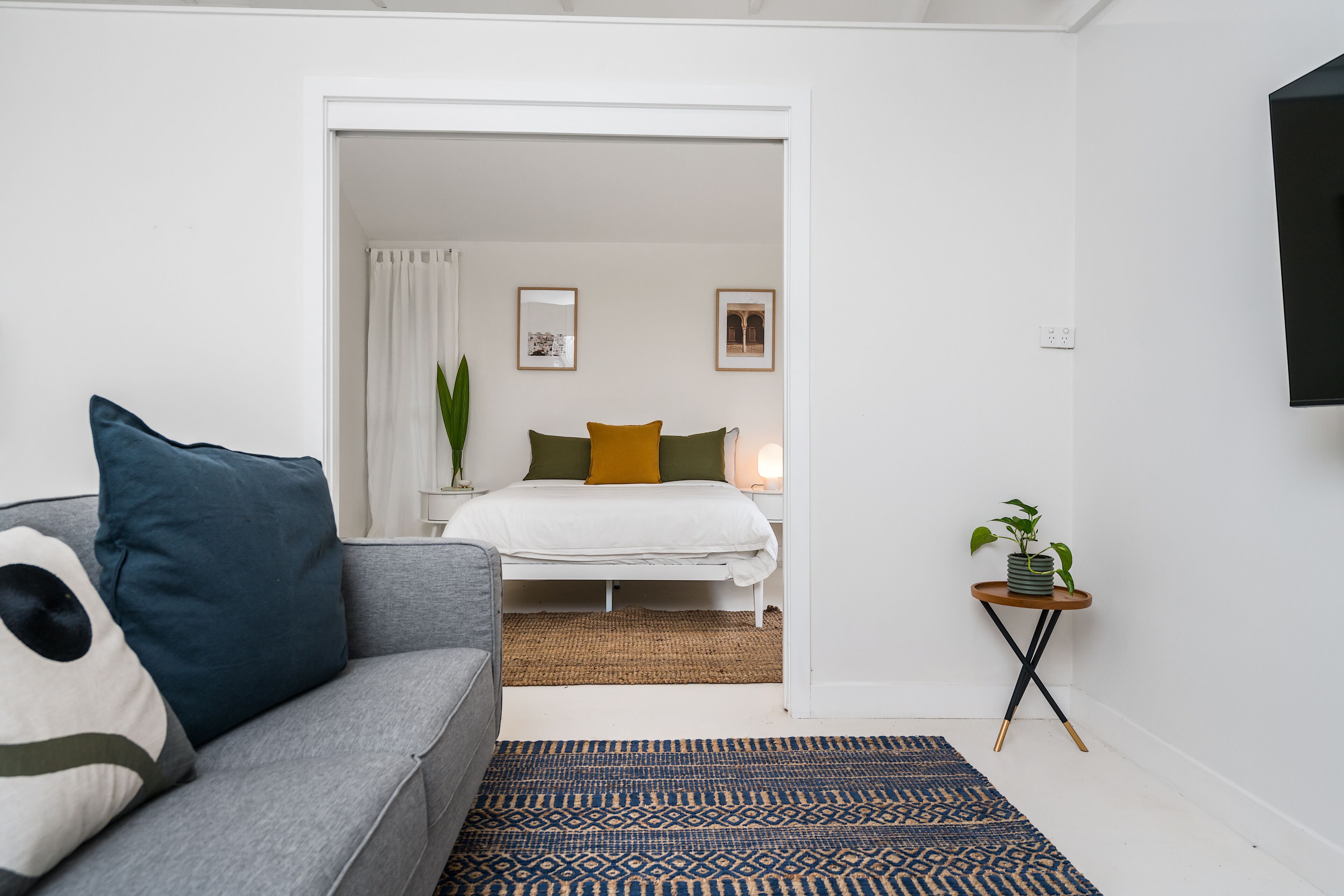 Your Luxury Escape - Little Farm House & Cottages