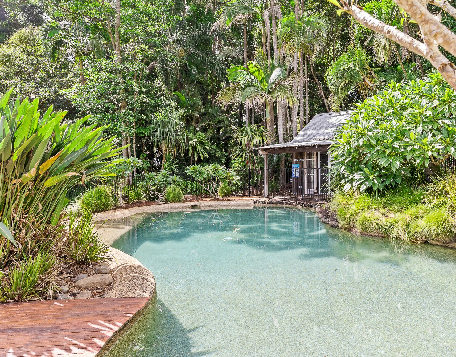 Your Luxury Escape - Little Farm House & Cottages