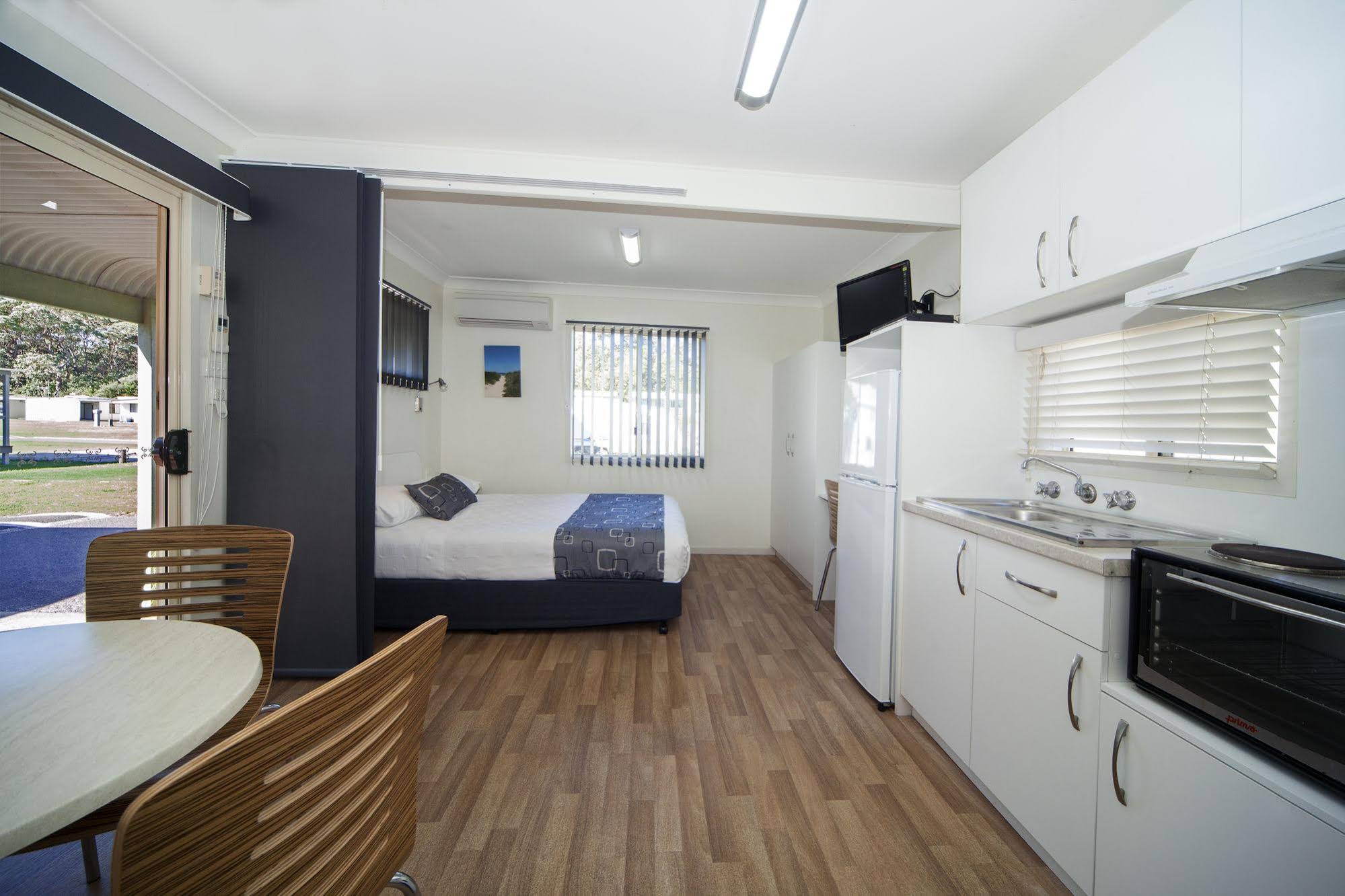 Burrill Lake Holiday Park