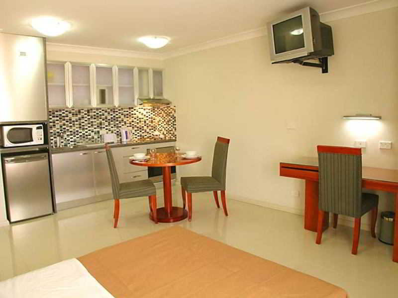Comfort Inn & Suites Burwood