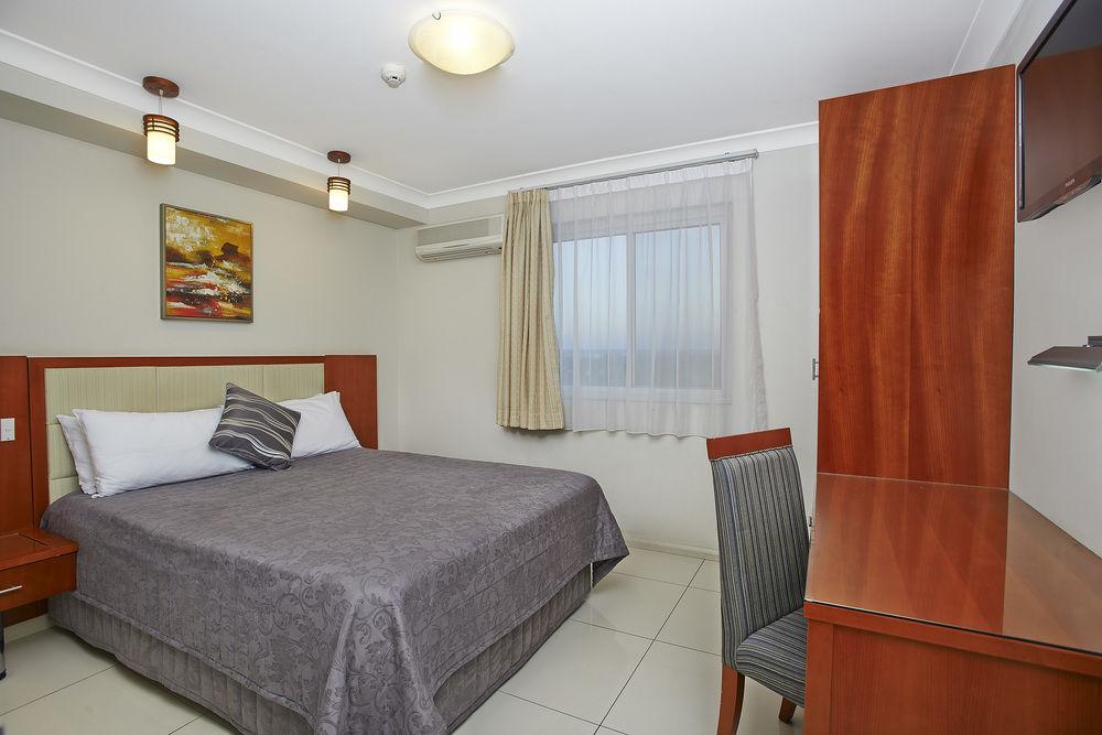 Comfort Inn & Suites Burwood