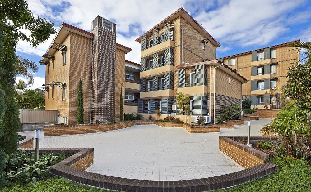 Comfort Inn & Suites Burwood