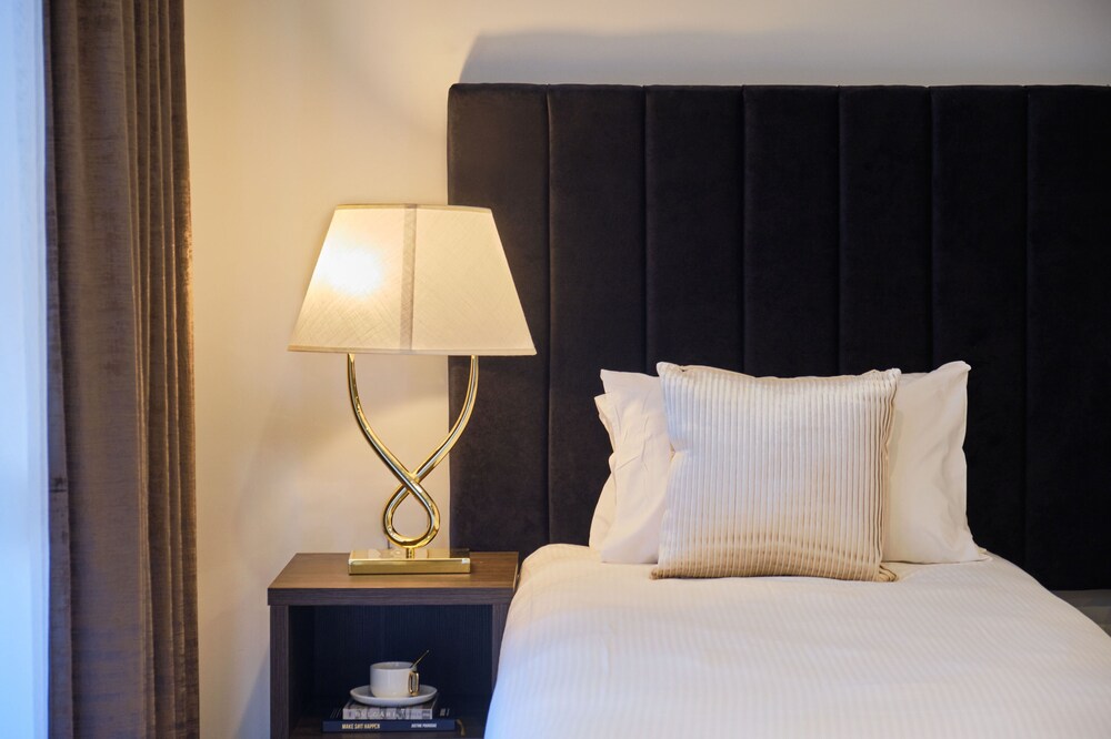 Crowne Plaza Sydney Burwood