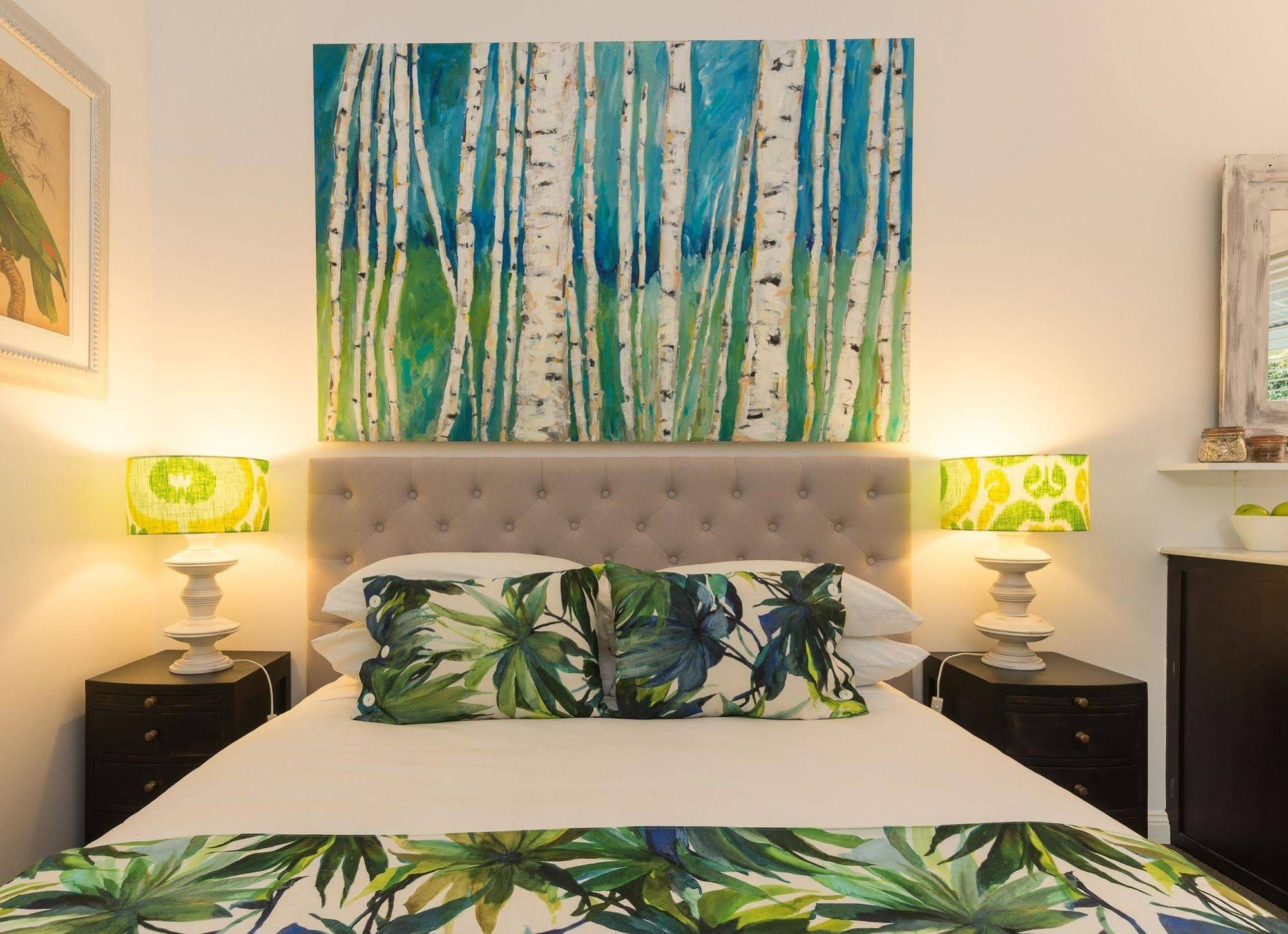 Abelia House Bed and Breakfast