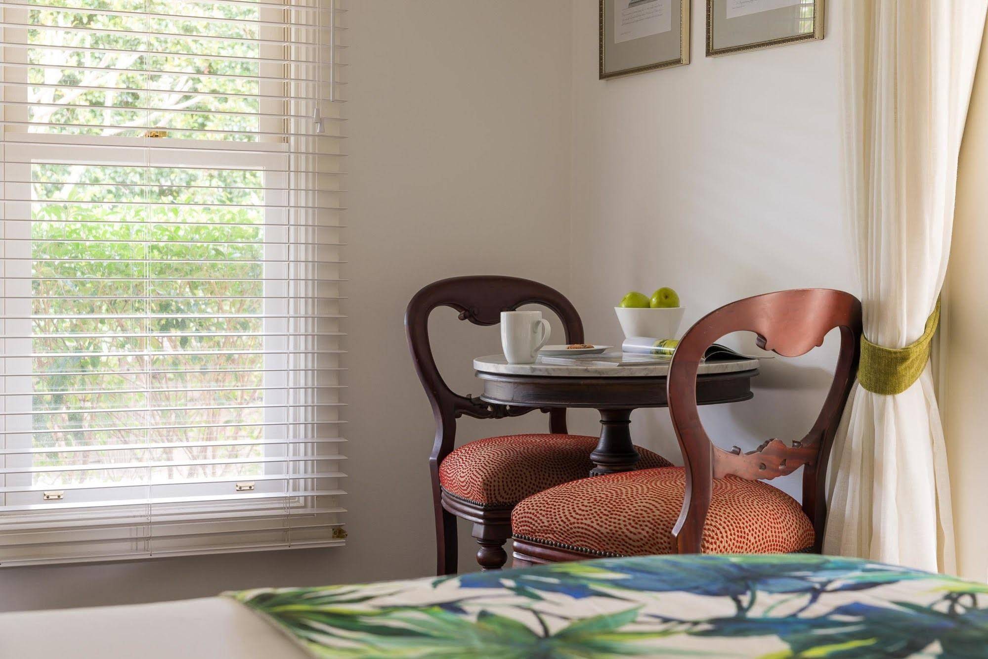Abelia House Bed and Breakfast