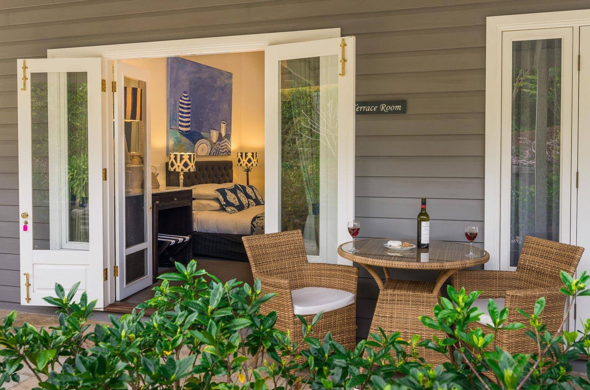 Abelia House Bed and Breakfast