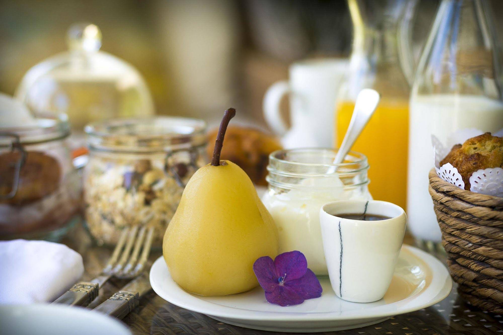 Abelia House Bed and Breakfast