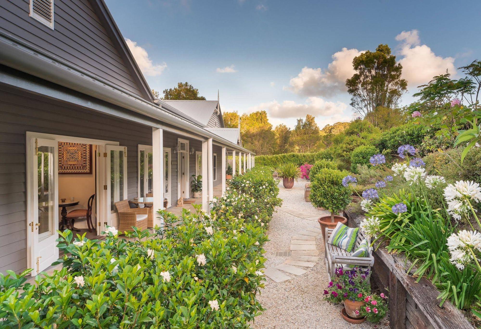 Abelia House Bed and Breakfast