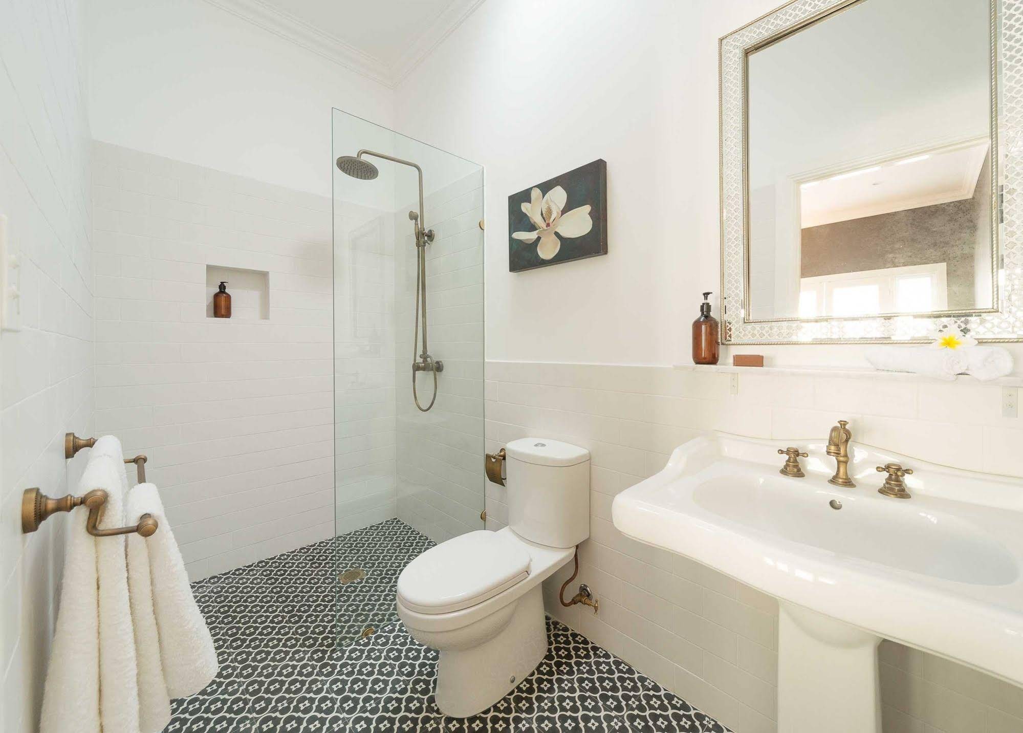 Abelia House Bed and Breakfast