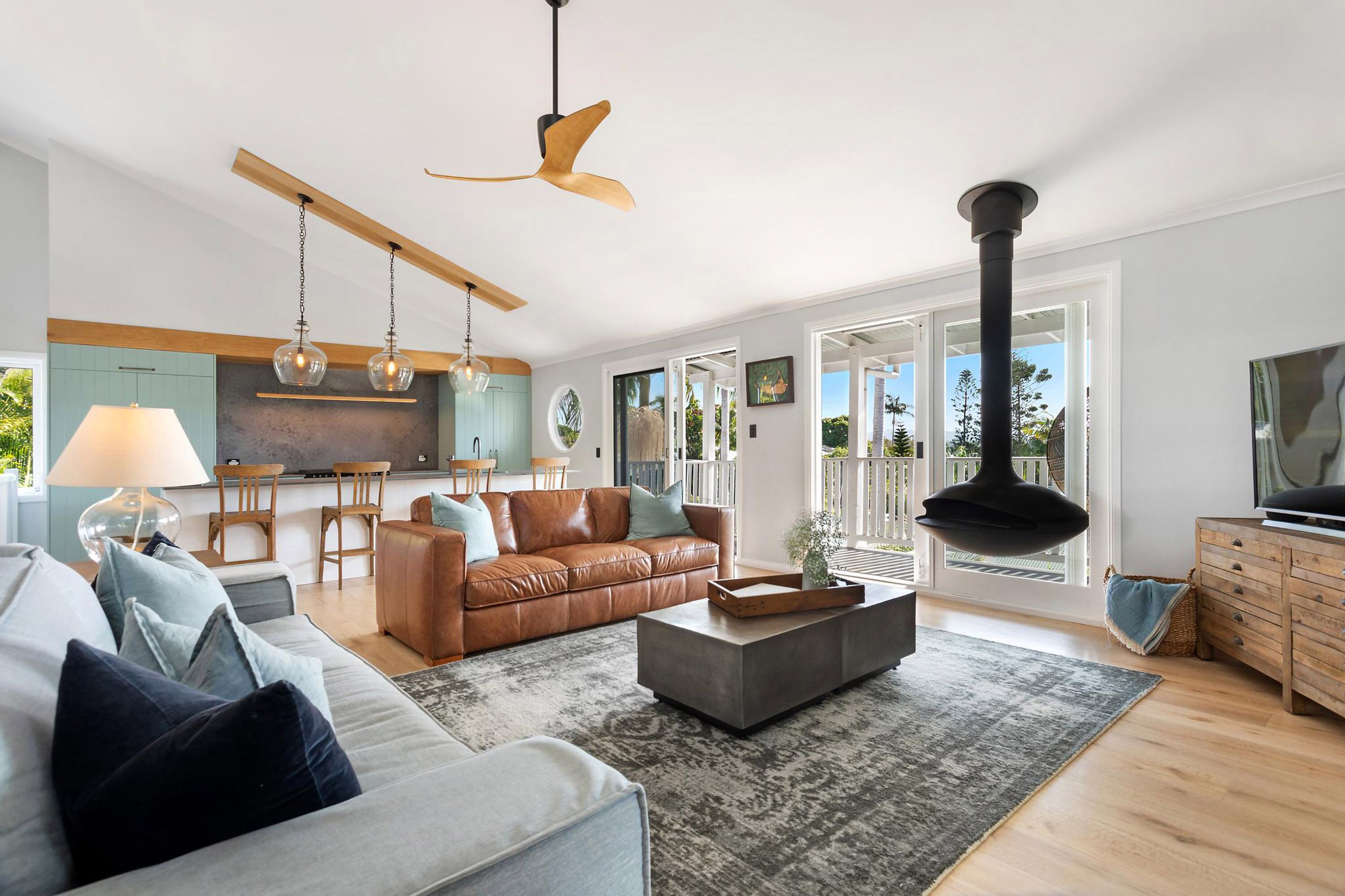 A Perfect Stay - Tuckety