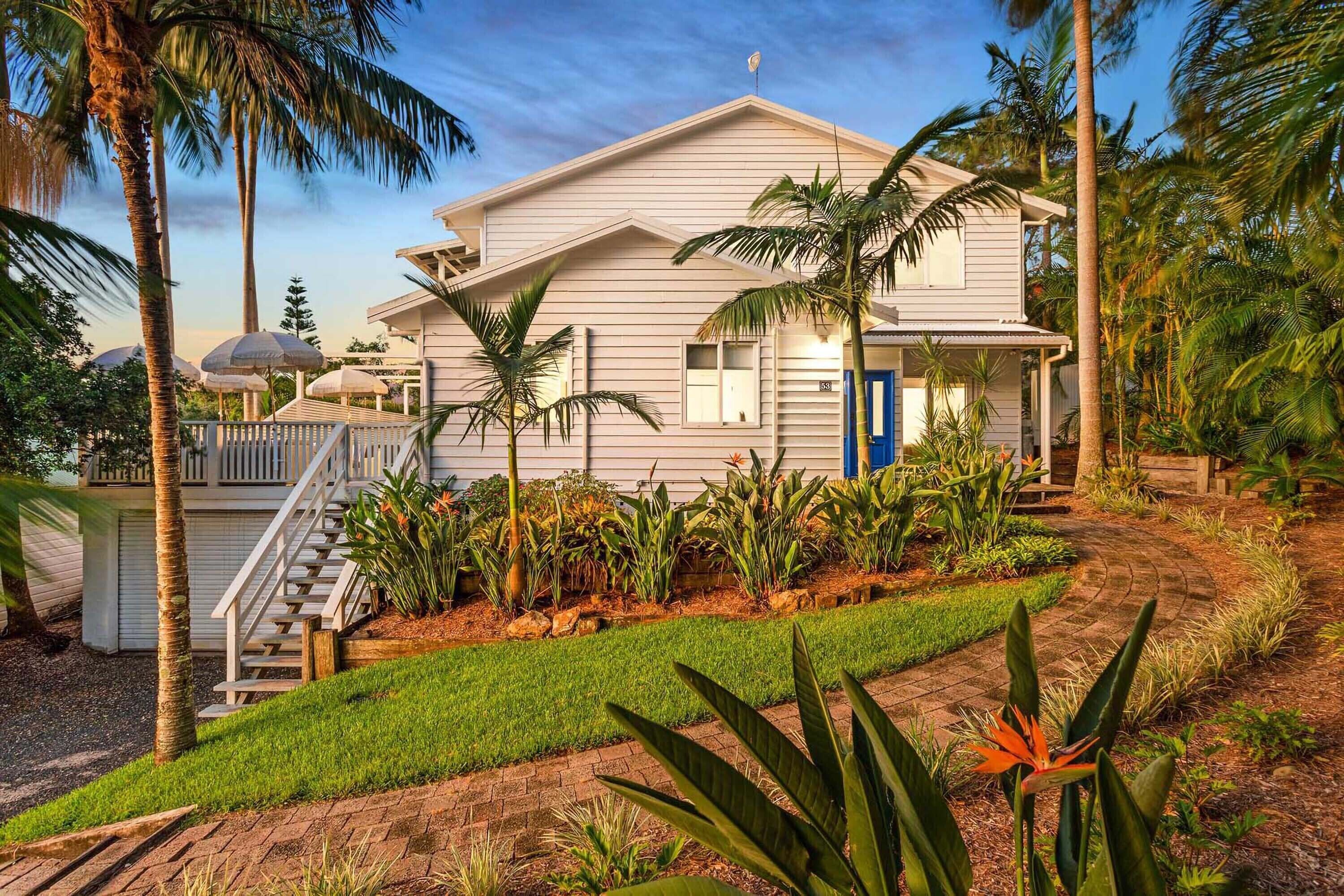 A Perfect Stay - Tuckety