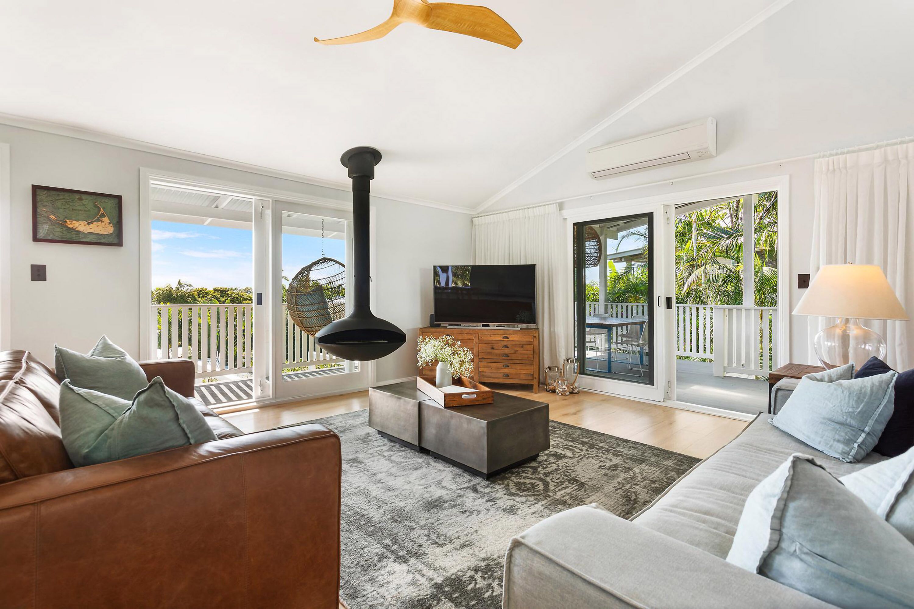 A Perfect Stay - Tuckety