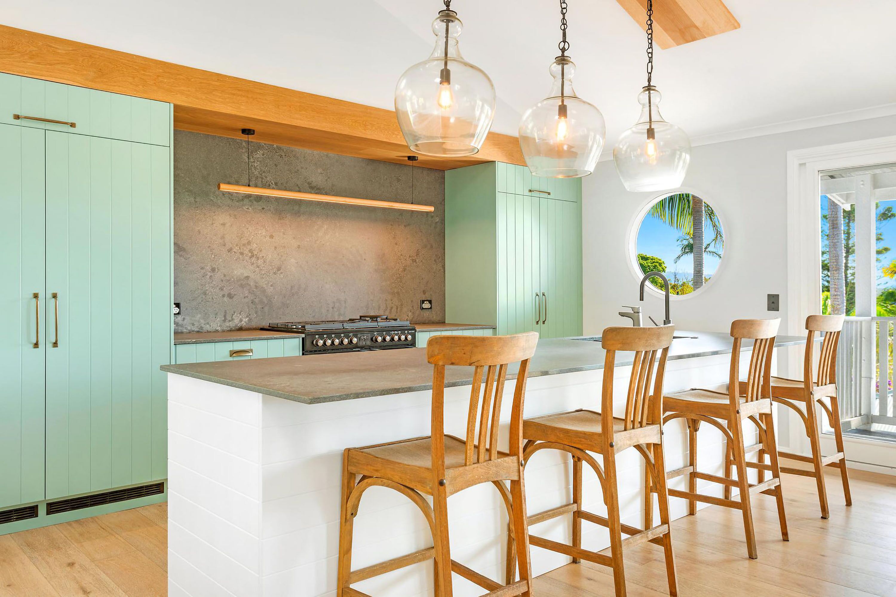 A Perfect Stay - Tuckety