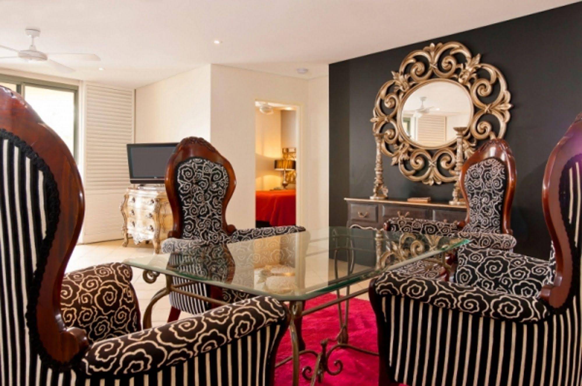 Bay Royal Apartments