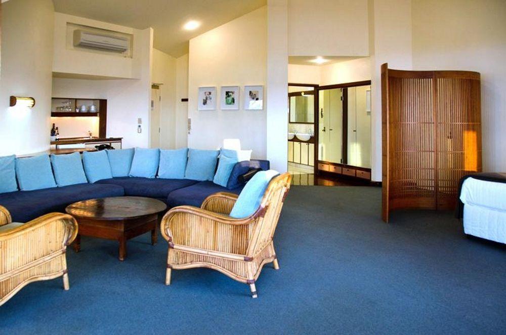 Beach Hotel