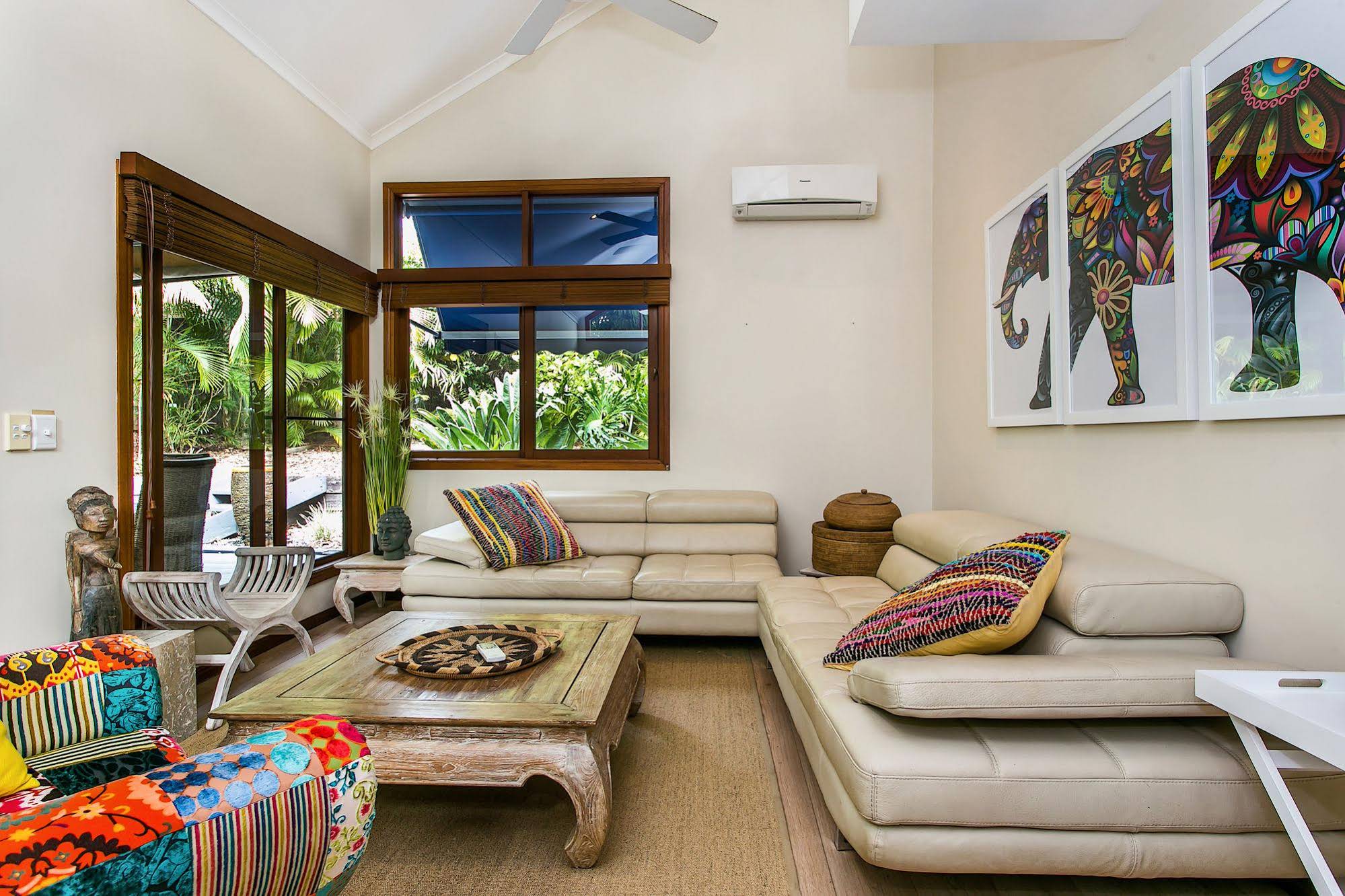 Bottlebrush Cottage