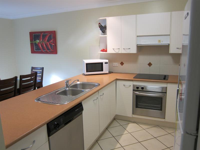 Byron Lakeside Holiday Apartments