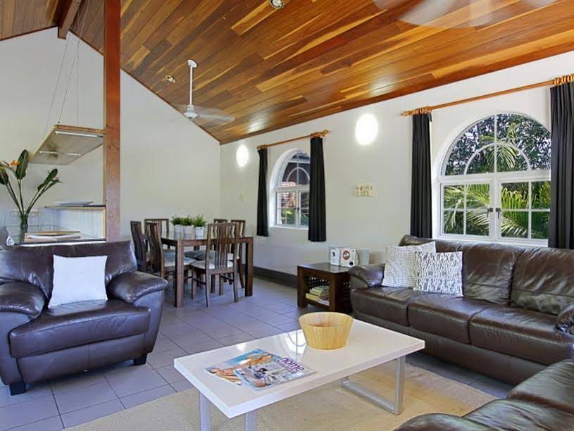 Clarkes Beach Villa
