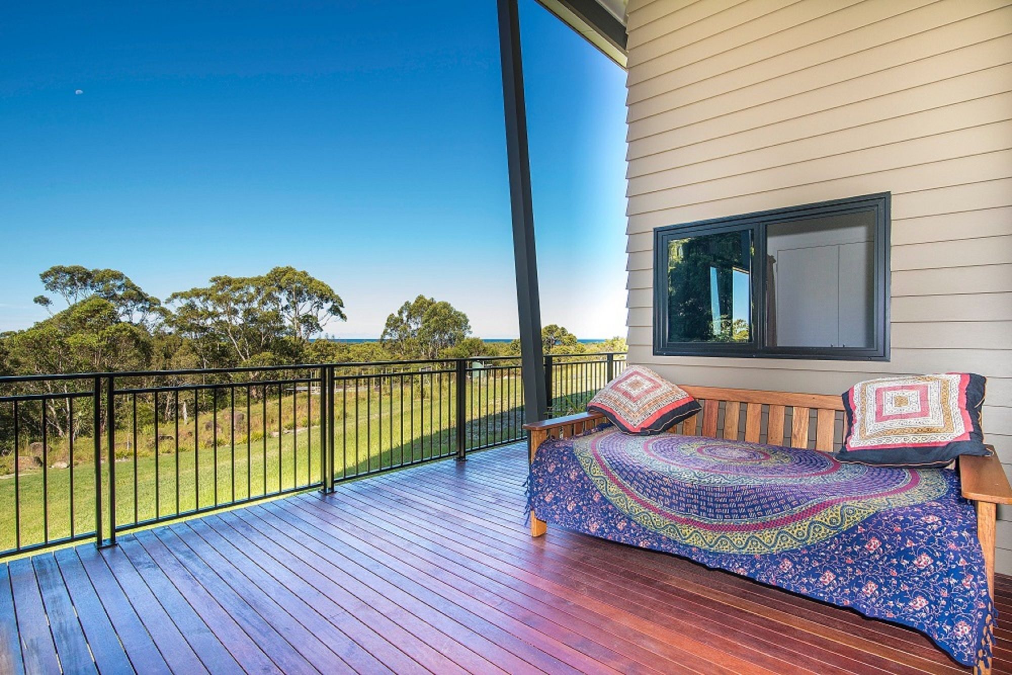 Jugoon Holiday House