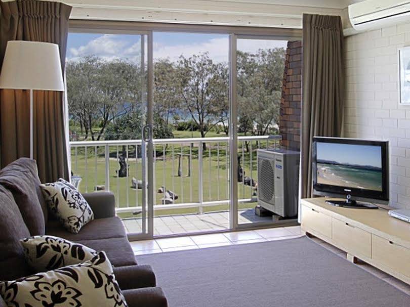 Main Beach Apartments