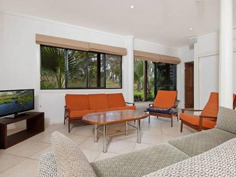 Tuckeroo Beach House