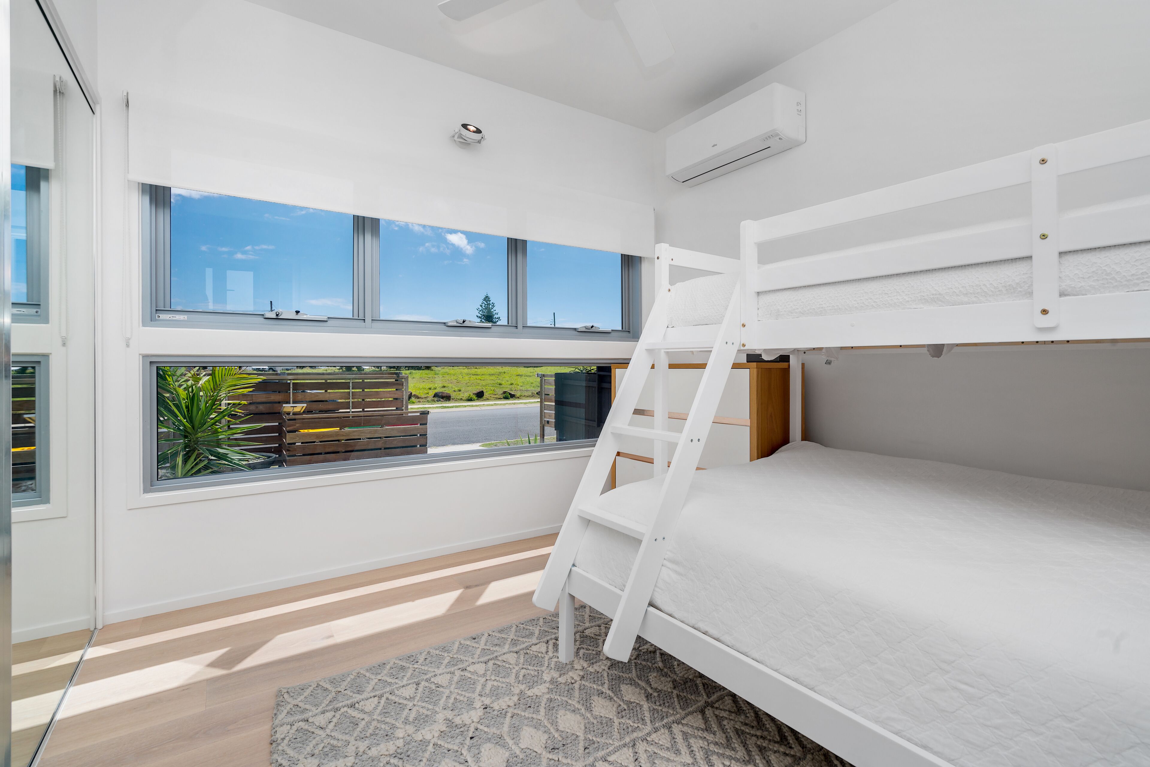 Your Luxury Escape - Summerhaven House