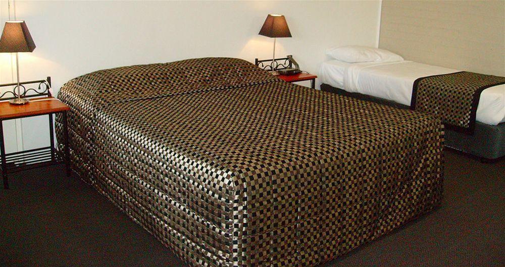 Campbelltown Colonial Motor Inn