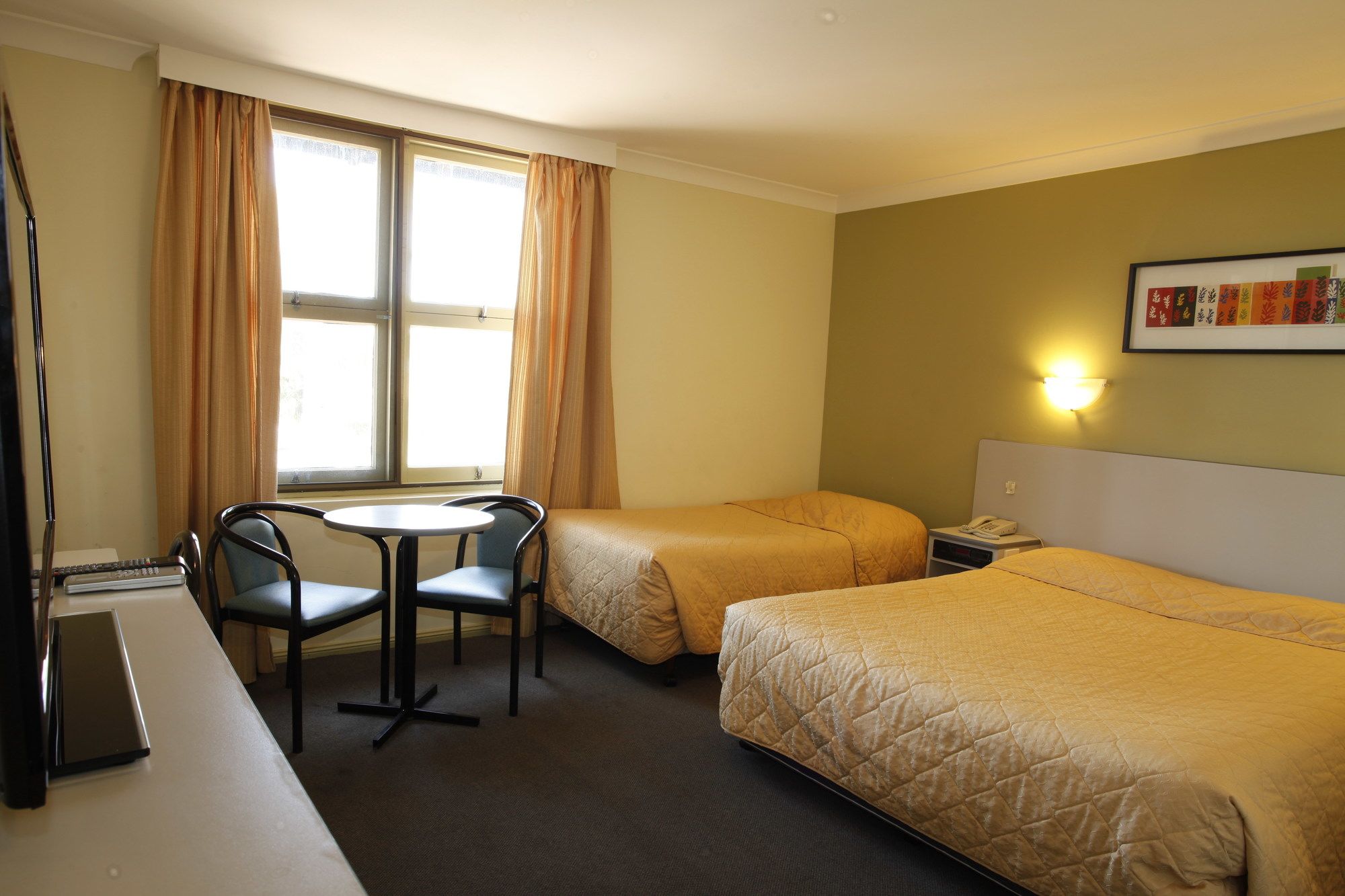 Maclin Lodge