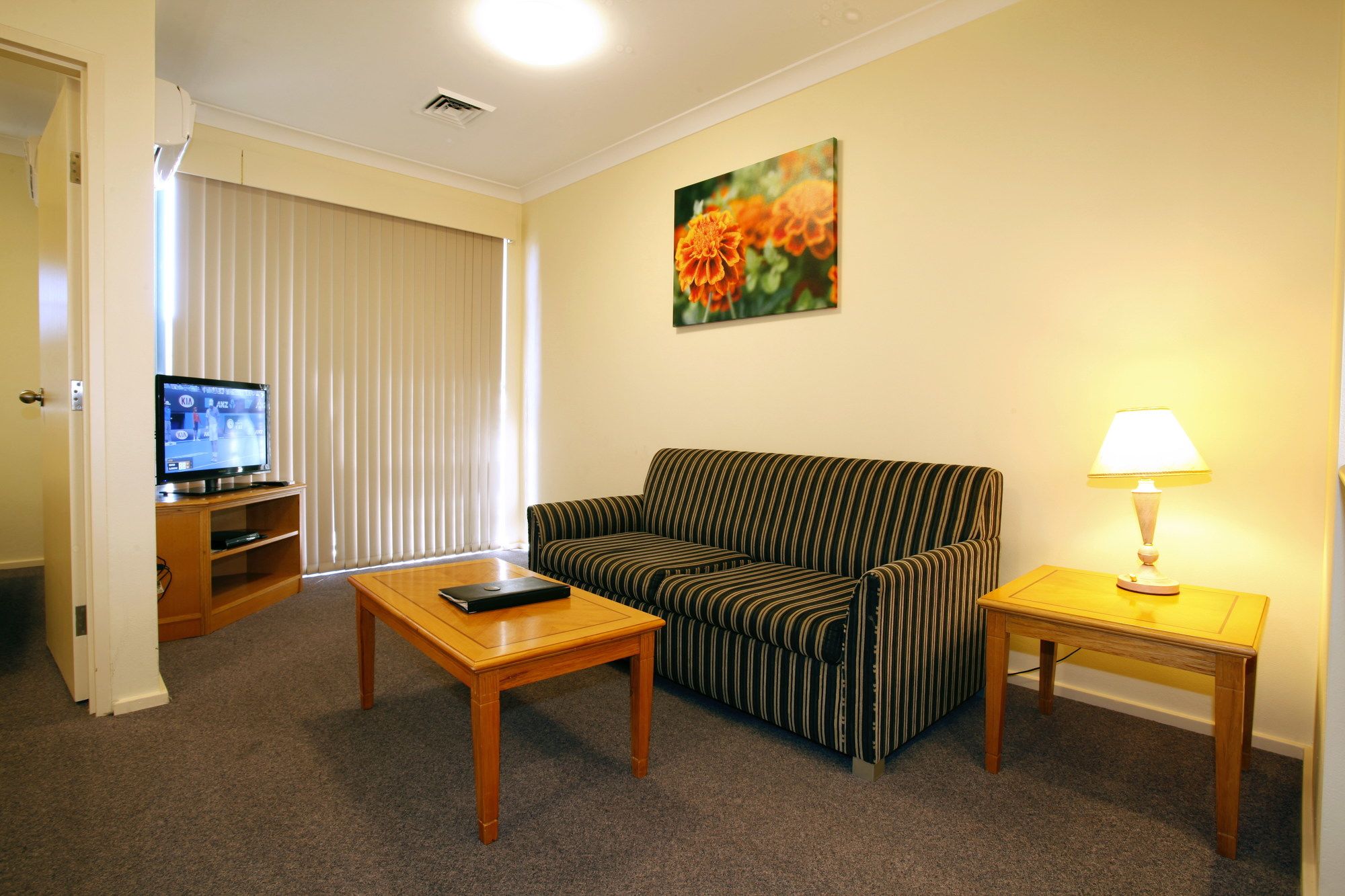 Maclin Lodge